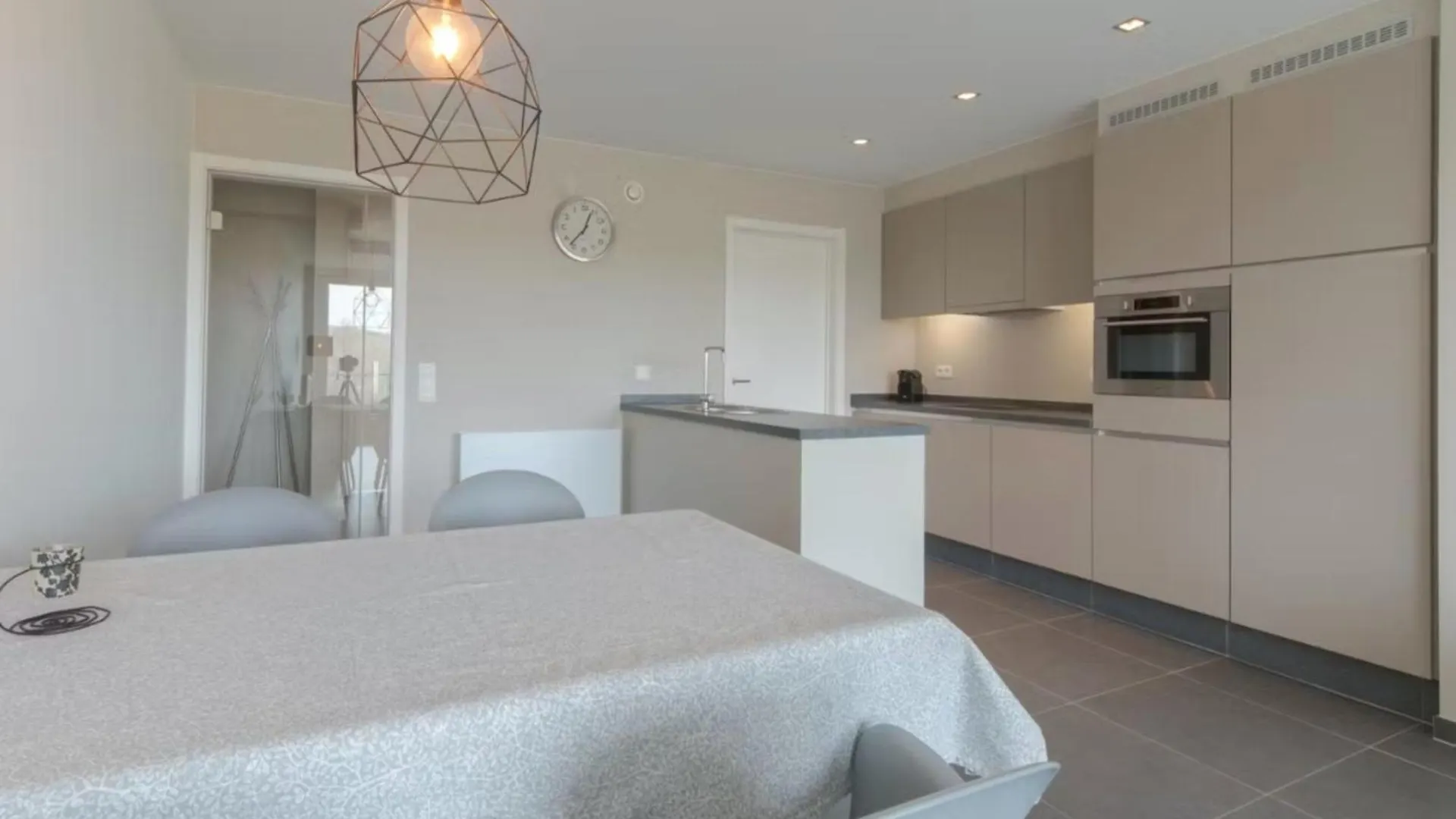 Elite Majesty Apartment London 0*,  United Kingdom