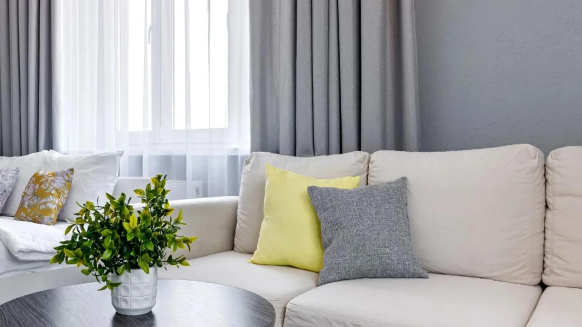 Elite Majesty Apartment London